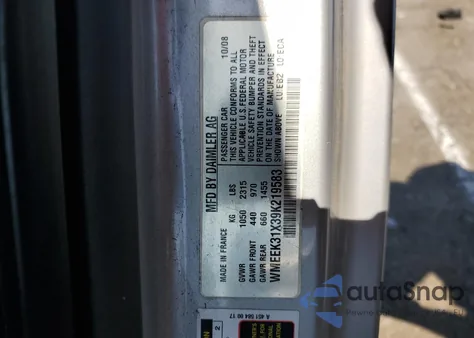 2009 Smart Fortwo Passion z USA, uszkodzony, nr VIN WMEEK31X39K219583